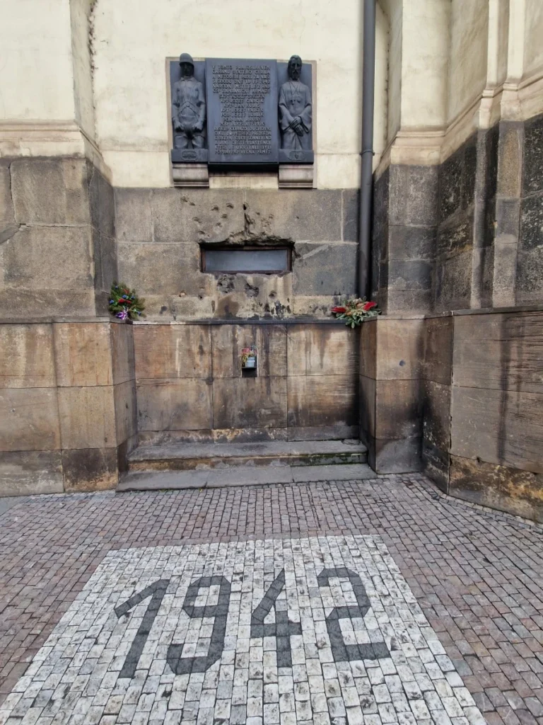 2b po stopach operace anthropoid 03