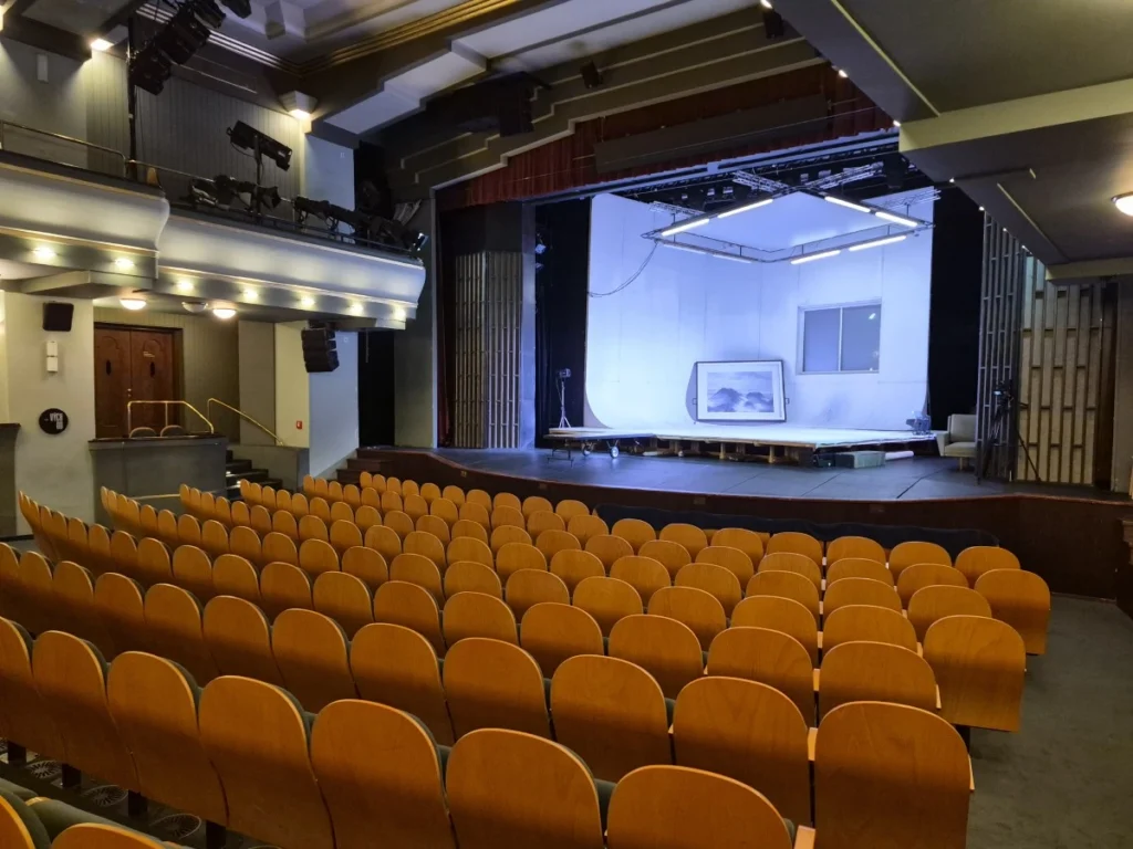 mestka divadla prazska oalib 2026 03