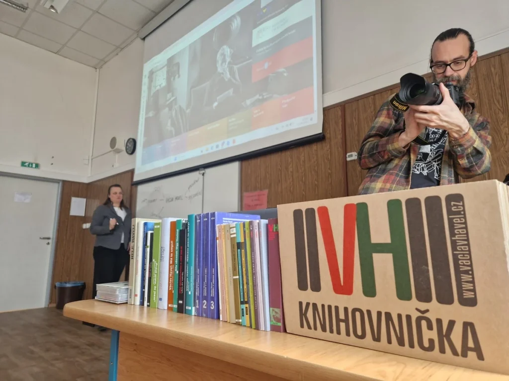 knihovnicka vaclava havla 02